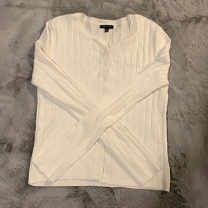Woman’s Dynamite white button up long sleeve.